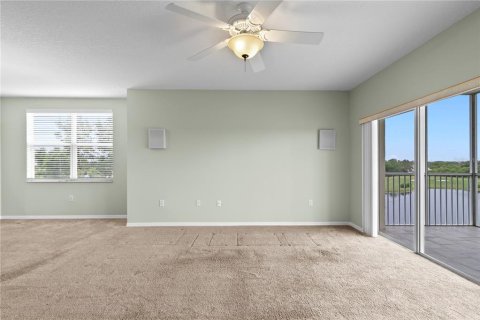 Condo in Largo, Florida, 3 bedrooms  № 2200448 - photo 25