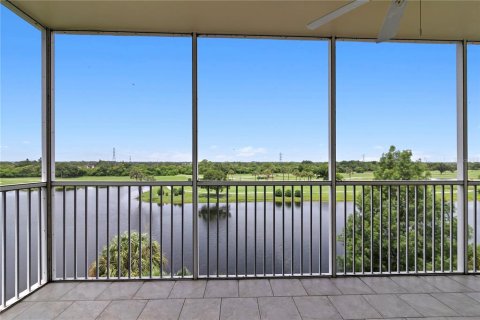 Condo in Largo, Florida, 3 bedrooms  № 2200448 - photo 19