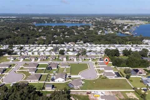 Villa ou maison à vendre à Auburndale, Floride: 4 chambres, 240.34 m2 № 1904853 - photo 3