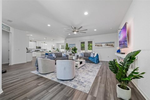 Villa ou maison à vendre à Auburndale, Floride: 4 chambres, 240.34 m2 № 1904853 - photo 7