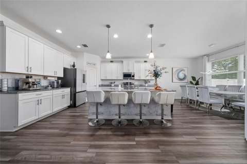 Villa ou maison à vendre à Auburndale, Floride: 4 chambres, 240.34 m2 № 1904853 - photo 12