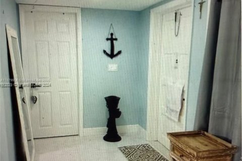 Casa en venta en Tamarac, Florida, 2 dormitorios, 187.76 m2 № 1928819 - foto 2