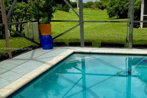 Casa en venta en Tamarac, Florida, 2 dormitorios, 187.76 m2 № 1928819 - foto 21