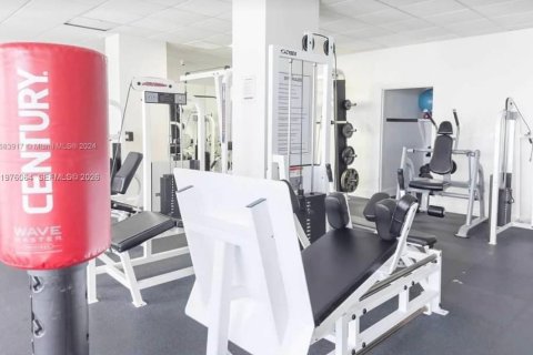 Copropriété à vendre à Hallandale Beach, Floride: 1 chambre, 52.95 m2 № 2040752 - photo 25