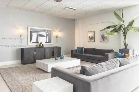 Copropriété à vendre à Hallandale Beach, Floride: 1 chambre, 52.95 m2 № 2040752 - photo 6