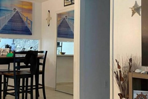 Copropriété à vendre à Hallandale Beach, Floride: 1 chambre, 52.95 m2 № 2040752 - photo 12