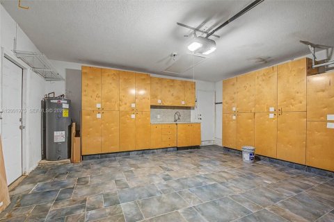 Купить виллу или дом в Мирамар, Флорида 4 спальни, 230.49м2, № 2066278 - фото 18