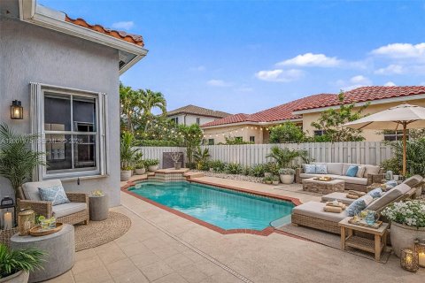 Дом в Мирамар, Флорида 4 спальни, 230.49м2 № 2066278