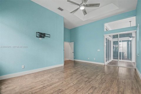 Купить виллу или дом в Мирамар, Флорида 4 спальни, 230.49м2, № 2066278 - фото 20