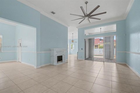 Купить виллу или дом в Мирамар, Флорида 4 спальни, 230.49м2, № 2066278 - фото 6