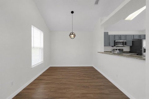 Villa ou maison à louer à Davenport, Floride: 4 chambres, 169.55 m2 № 2157087 - photo 10