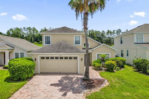 Villa ou maison à louer à Davenport, Floride: 4 chambres, 169.55 m2 № 2157087 - photo 2