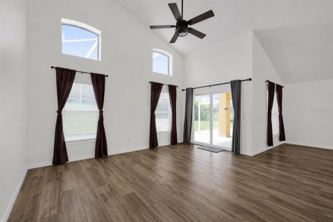 Villa ou maison à louer à Davenport, Floride: 4 chambres, 169.55 m2 № 2157087 - photo 6