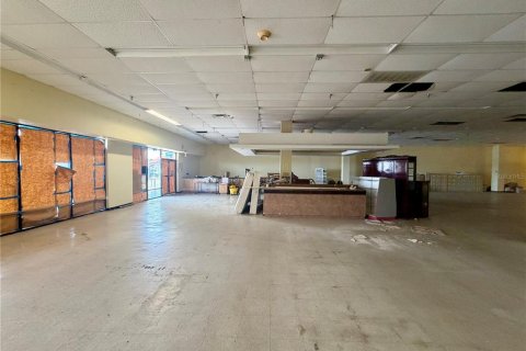 Commercial property in Orlando, Florida 980.58 sq.m. № 2100853 - photo 11