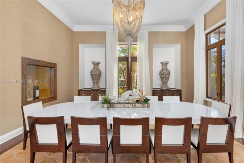 Купить виллу или дом в Корал-Гейблс, Флорида 8 спален, 1100.61м2, № 2026172 - фото 28