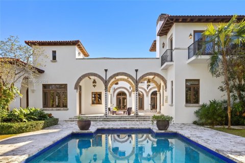 Купить виллу или дом в Корал-Гейблс, Флорида 8 спален, 1100.61м2, № 2026172 - фото 7