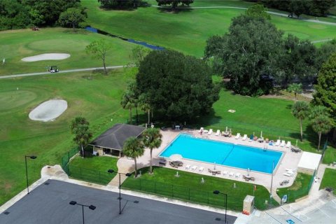 Condo in Winter Haven, Florida, 2 bedrooms № 2383976 - photo 21