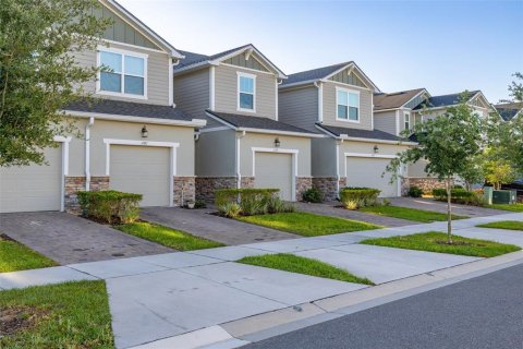 Townhouse in Kissimmee, Florida 3 bedrooms, 135.64 sq.m. № 1640882 - photo 2