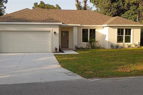 Casa en Orange City, Florida 3 dormitorios, 142.14 m2 № 2201956