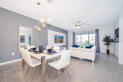 Condominio en alquiler en Davenport, Florida, 3 dormitorios, 166.11 m2 № 1592010 - foto 13