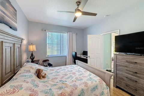 House in New Port Richey, Florida 2 bedrooms, 101.82 sq.m. № 1911523 - photo 30