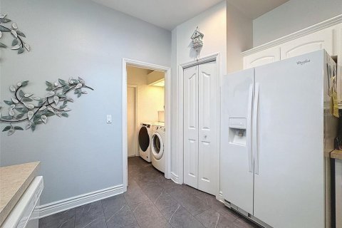 House in New Port Richey, Florida 2 bedrooms, 101.82 sq.m. № 1911523 - photo 18