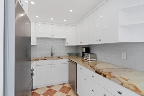 Copropriété à vendre à Palm Beach, Floride: 1 chambre, 55.28 m2 № 2246251 - photo 4