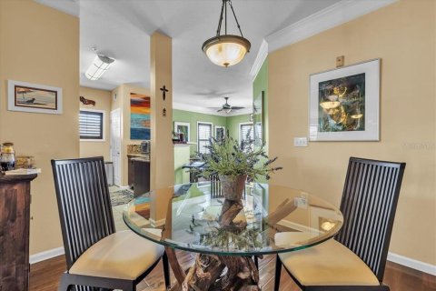 Condo in Bradenton, Florida, 1 bedroom № 2204456 - photo 16