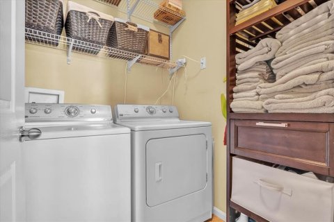 Condo in Bradenton, Florida, 1 bedroom № 2204456 - photo 22