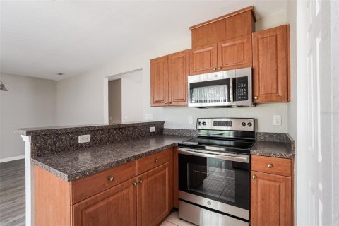 Villa ou maison à louer à Lehigh Acres, Floride: 4 chambres, 133.87 m2 № 2379354 - photo 7