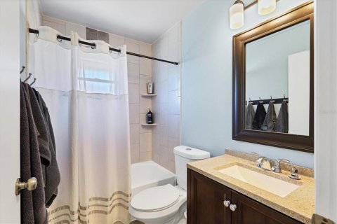 Adosado en venta en Bradenton, Florida, 3 dormitorios, 134.62 m2 № 1519340 - foto 16