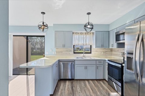 Adosado en venta en Bradenton, Florida, 3 dormitorios, 134.62 m2 № 1519340 - foto 10