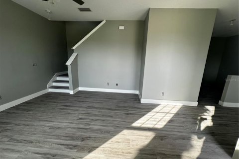 Casa en venta en Orlando, Florida, 3 dormitorios, 157.66 m2 № 1912200 - foto 6