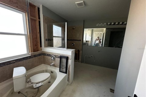 Casa en venta en Orlando, Florida, 3 dormitorios, 157.66 m2 № 1912200 - foto 10