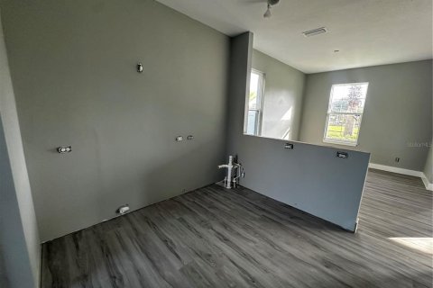 Casa en venta en Orlando, Florida, 3 dormitorios, 157.66 m2 № 1912200 - foto 3