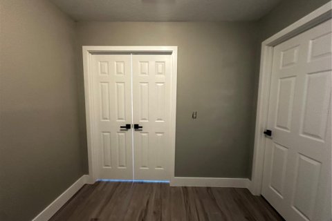 Casa en venta en Orlando, Florida, 3 dormitorios, 157.66 m2 № 1912200 - foto 8