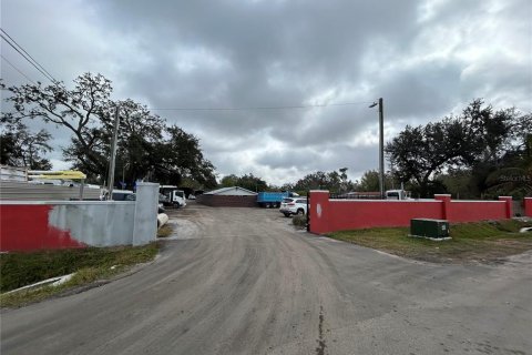 Immobilier commercial à vendre à Tampa, Floride: 124.49 m2 № 1778700 - photo 3