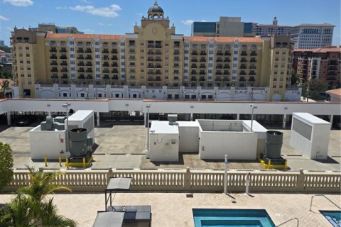 Снять в аренду кондоминиум в Корал-Гейблс, Флорида 1 спальня, 74.14м2, № 1943747 - фото 13
