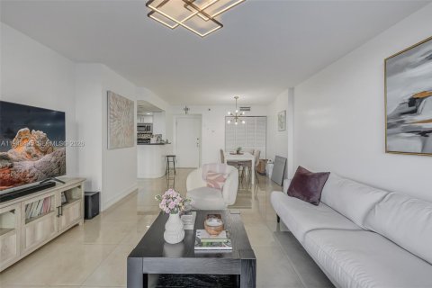 Copropriété à vendre à Miami, Floride: 1 chambre, 68.28 m2 № 2004222 - photo 4