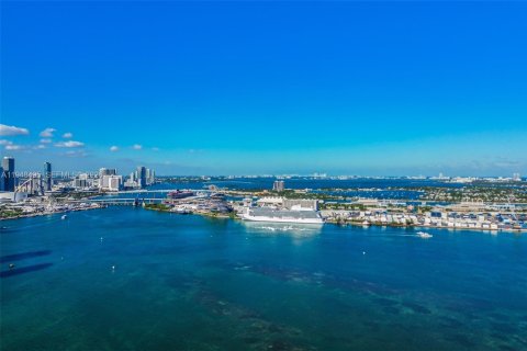 Copropriété à vendre à Miami, Floride: 1 chambre, 68.28 m2 № 2004222 - photo 25