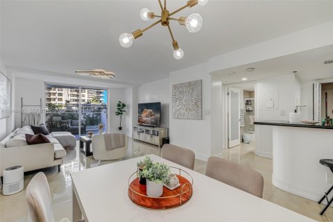 Copropriété à vendre à Miami, Floride: 1 chambre, 68.28 m2 № 2004222 - photo 10
