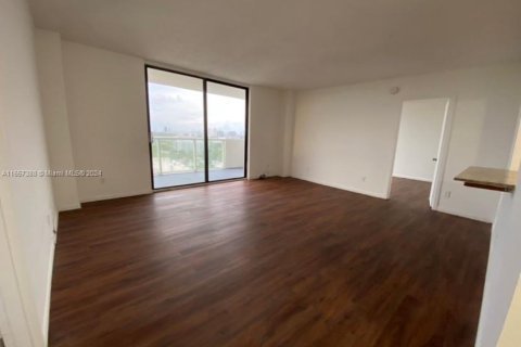 Copropriété à vendre à North Miami, Floride: 2 chambres, 83.61 m2 № 1861778 - photo 14