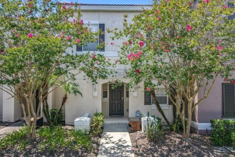 Adosado en venta en Kissimmee, Florida, 3 dormitorios, 120.31 m2 № 1857949 - foto 1