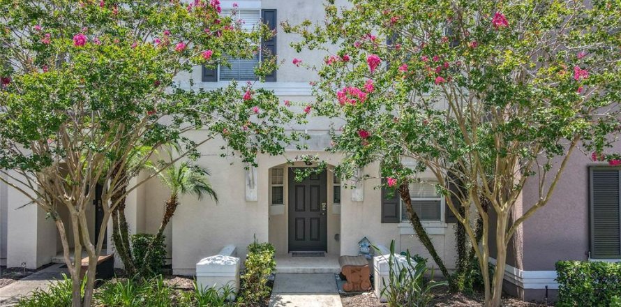 Townhouse in Kissimmee, Florida 3 bedrooms, 120.31 sq.m. № 1857949