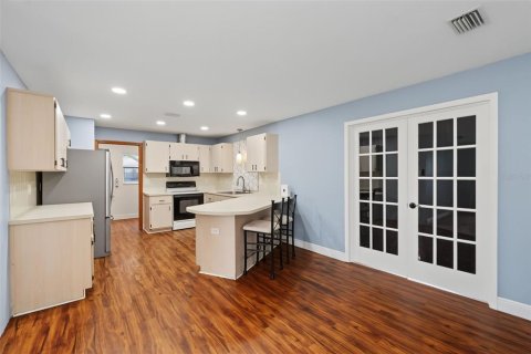 Villa ou maison à vendre à New Port Richey, Floride: 3 chambres, 174.1 m2 № 2285439 - photo 23