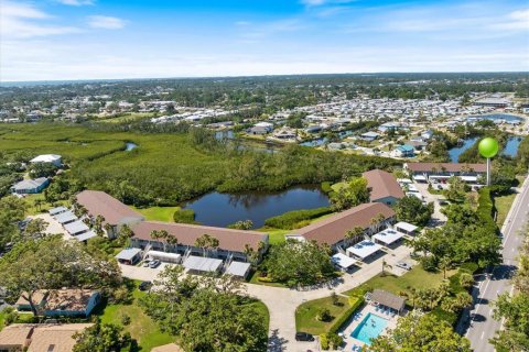Condo in Venice, Florida, 2 bedrooms № 2106389 - photo 6