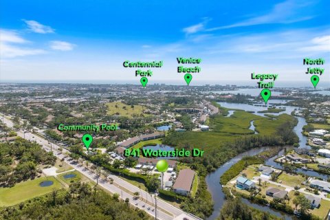 Condo in Venice, Florida, 2 bedrooms № 2106389 - photo 3