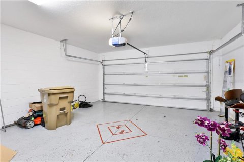 House in Kissimmee, Florida 4 bedrooms, 157.84 sq.m. № 2097424 - photo 21