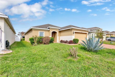 House in Kissimmee, Florida 4 bedrooms, 157.84 sq.m. № 2097424 - photo 24