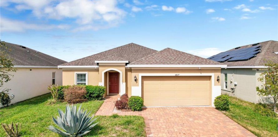 House in Kissimmee, Florida 4 bedrooms, 157.84 sq.m. № 2097424